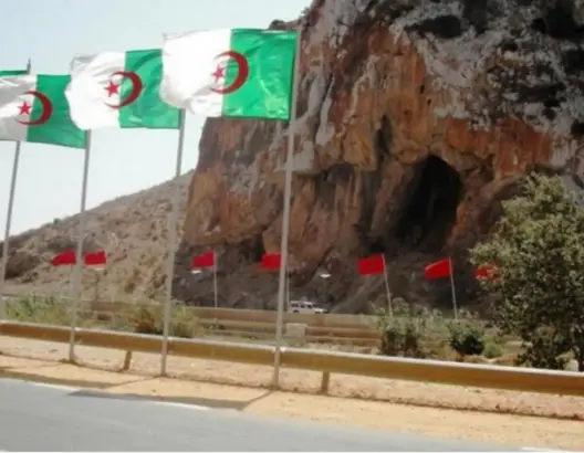 الحكومة ترفض التعليق على مقتل مغربيين برصاص الجيش الجزائري قرب السعيدية