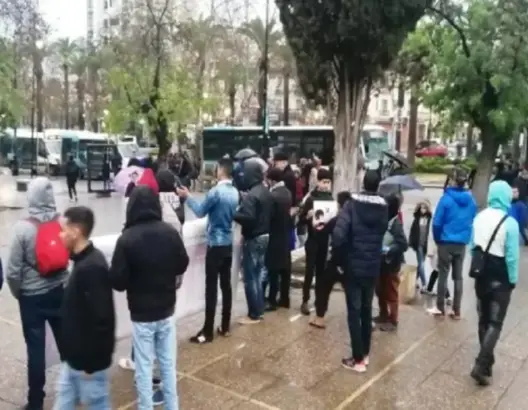 هيئات تؤسس لجنة للدفاع عن المعطلين المضربين عن الطعام بفاس