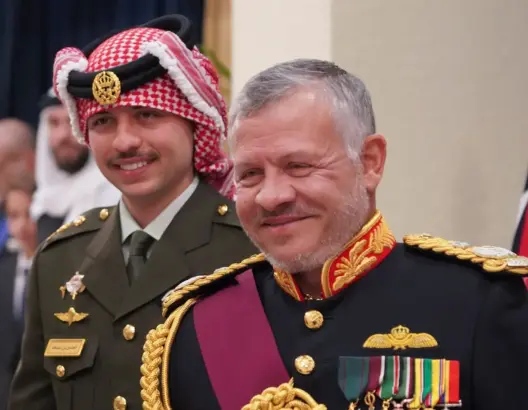 العاهل الأردني: تم وأد الفتنة والأمير حمزة اليوم مع عائلته في قصره برعايتي