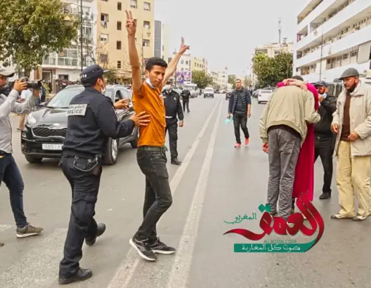 لحظات الإفراج عن 20 أساتذا متعاقدا.. وهذه لائحة التهم الموجهة إليهم (صور وفيديوهات)