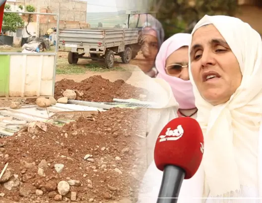 حملوا السلطات المسؤولية .. صدمة بـ”المعازيز” بعد مصرع 3 أشخاص داخل بالوعة (فيديو)
