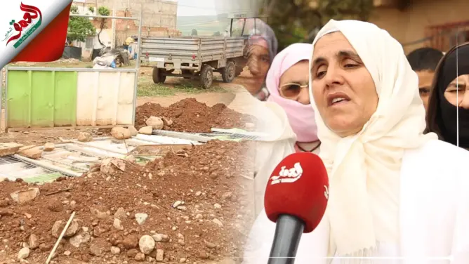 حملوا السلطات المسؤولية .. صدمة بـ”المعازيز” بعد مصرع 3 أشخاص داخل بالوعة (فيديو)