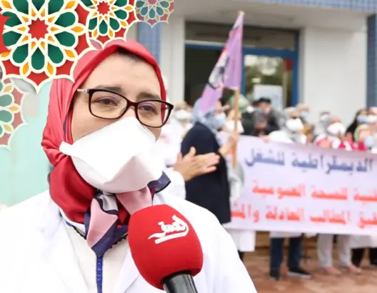 الاعتداء على ممرضة بالبيضاء يفجر احتجاجات.. وأطر صحية: حياتنا في خطر (فيديو)