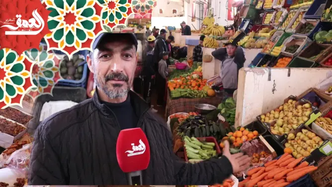 رغم وفرة العرض.. أسعار الخضر والفواكه تلهب جيوب المغاربة والمبيعات في تراجع (فيديو)
