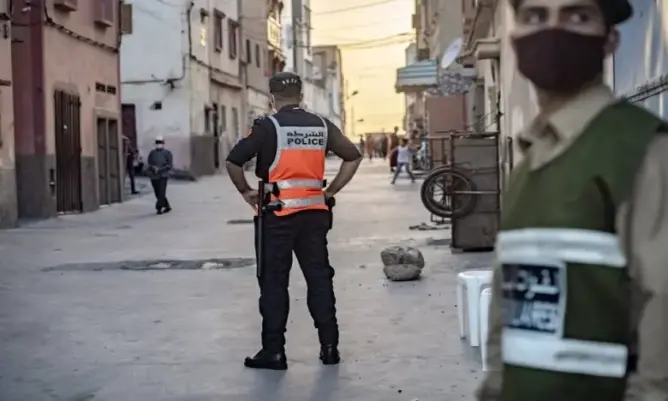 أعمال شغب ورشق لدورية أمنية بالحجارة يقود لاعتقال 20 شخصا بكلميم