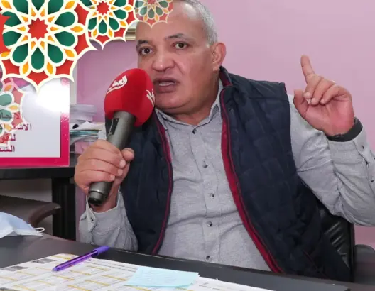 القيادي الاتحادي شفيق يهاجم البيجيدي.. ويخاطب شباط: زمن العرافات انتهى (فيديو)