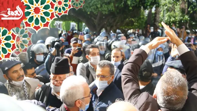 الأمن يمنع وقفة تضامنية مع الفلسطينيين بالرباط.. ونشطاء: المنع لا مبرر له (فيديو وصور)