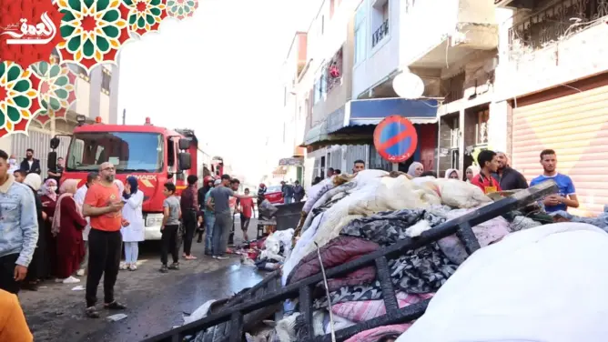 خلف خسائر مادية.. حريق مهول يلتهم مصبنة بسيدي مومن بالبيضاء (فيديو)