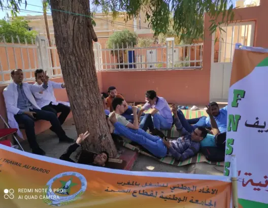 أطر صحية بمستشفى الرشيدية الجهوي تعتصم احتجاجا على “اختلالات وتجاوزات”