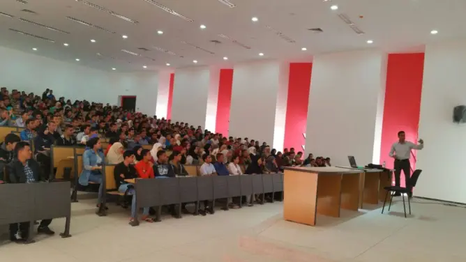 الجماعة تنضم لرافضي نظام “البكالوريوس” وتحذر من “التعاقد” في الجامعات