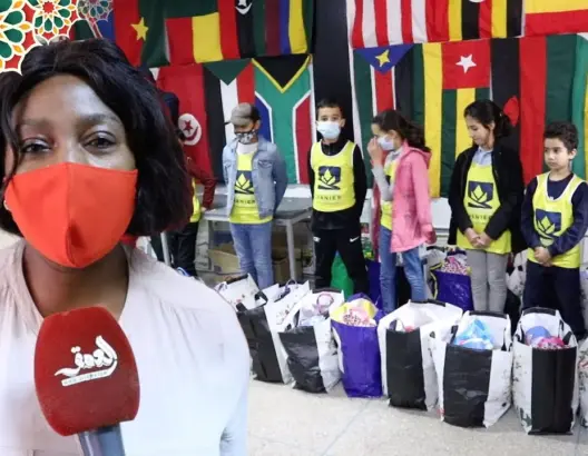 “عملية فرحة”.. مبادرة إحسانية بأياد طفولية تدخل السعادة على أسر مهاجرين أفارقة (فيديو)