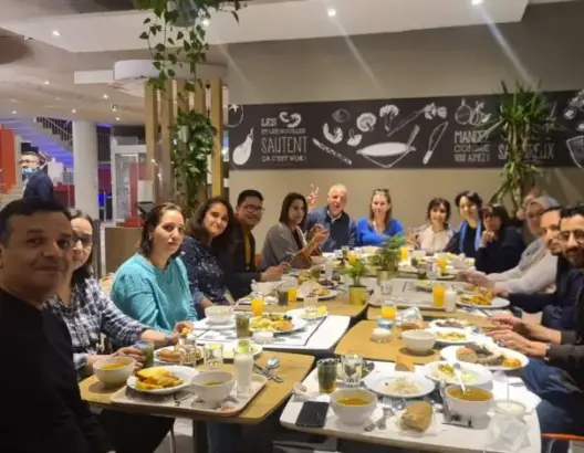 الجمعية المغربية لحقوق الضحايا تنظم إفطارا جماعيا بحضور بوطاهر والمشتكيات ببوعشرين