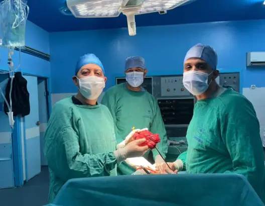مكونة من أمعاء المريض.. فريق طبي ينجح في تركيب مثانة اصطناعية لستيني ببني ملال