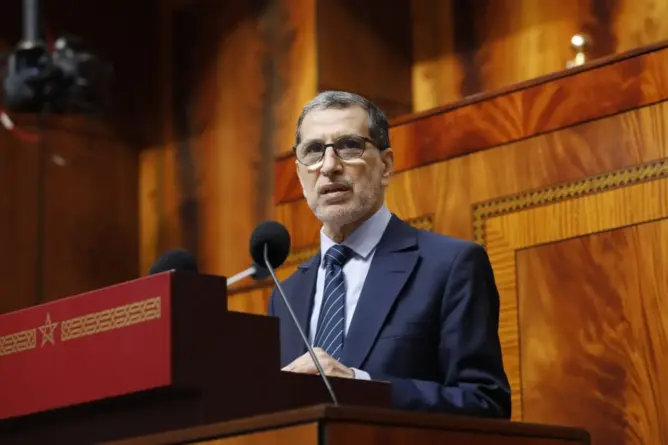 الحراق لـ”العمق”: هذا ما وعد به رئيس الحكومة أرباب المقاهي