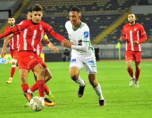 البطولة الوطنية.. الفتح الرباطي يجبر الرجاء على التعادل بميدانه