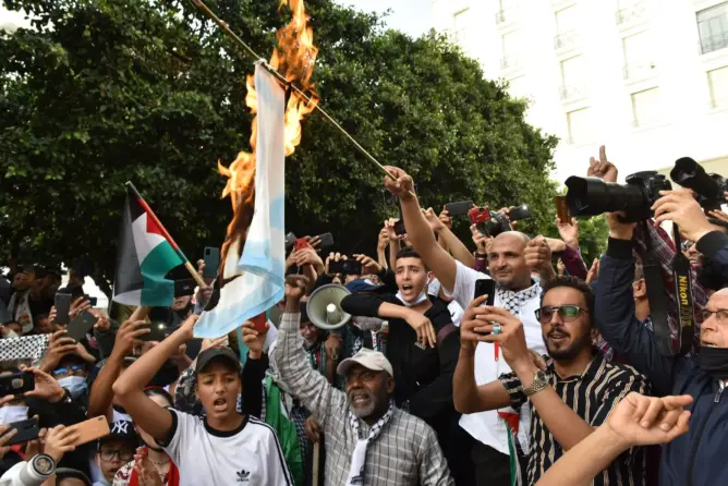 حرق العلم الإسرائيلي