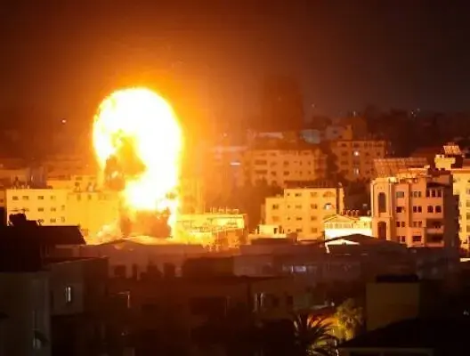 عدد قتلى إسرائيل تجاوز عتبة الألف.. مقتل قياديين في حماس وغارات مكثفة على غزة