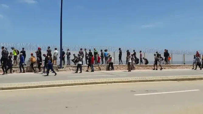 تقرير: ضلوع الجزائر في تسهيل ولوج المهاجرين للمملكة راسخ لدى المغاربة