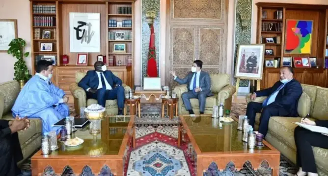 استعدادا لاستضافة العيون وكلميم لأمم إفريقيا..بوريطة يستقبل رئيس “الكاف” لكرة اليد