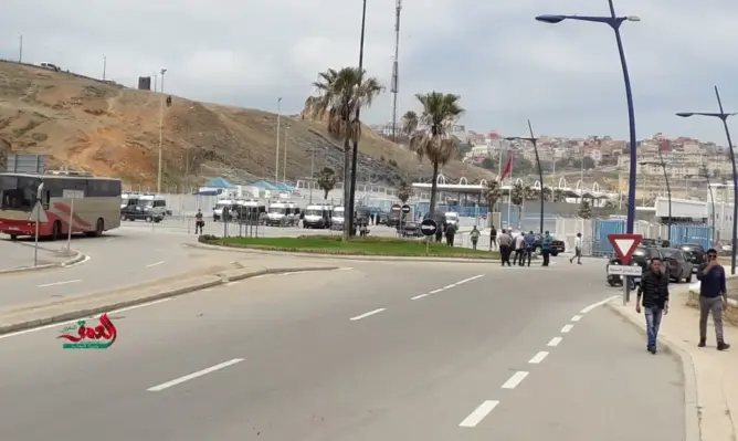 تسليم الدفعة الثالثة من القاصرين بسبتة إلى المغرب وسط انتقادات حقوقية إسبانية