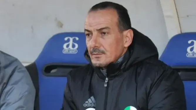 بعد استقبالهم بالورود.. مدرب مولودية الجزائر يكشف حظوظ فريقه أمام الوداد (فيديو)
