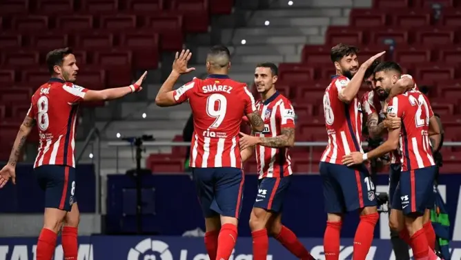 أتلتيكو مدريد يحرم الريال من اللقب ويتوج بـ”الليغا” الحادية عشرة في تاريخه