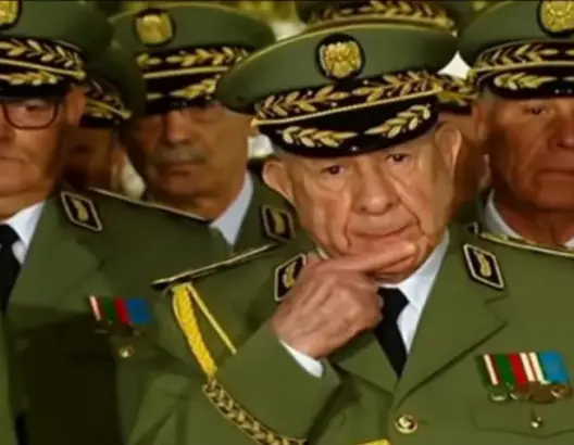 الجزائر.. تنزيل رتبة مدير المخابرات الداخلية من جنرال إلى جندي
