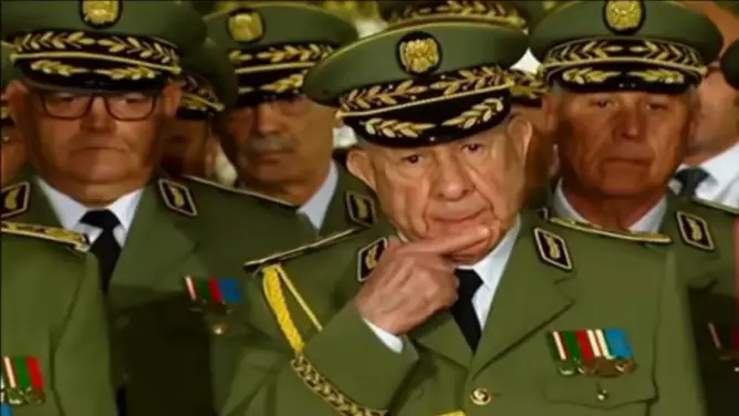 الجزائر.. تنزيل رتبة مدير المخابرات الداخلية من جنرال إلى جندي
