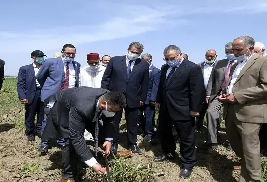 العرائش .. أخنوش يطلق ويتفقد مشاريع تهم الفلاحة والصيد والمياه والغابات