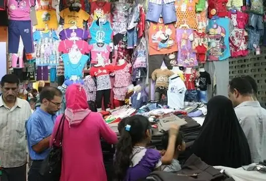 الدار البيضاء .. تراخي في الإلتزام بإجراءات “كورونا” ومرافق تخلت عن قيود ارتداء الكمامة