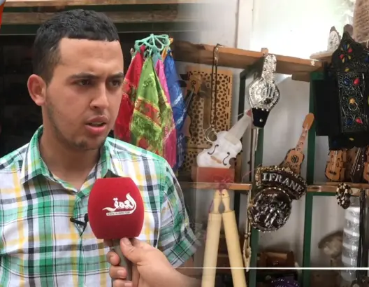 بائعو المنتجات الخشبية بأزرو يشتكون الكساد .. وهذه مطالبهم(فيديو)