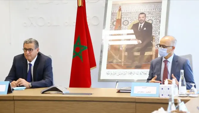 الحكومة تلتزم أمام المركزيات النقابية بتسوية ملفات مطلبية لست فئات من رجال التعليم