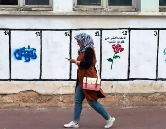 انتخابات 2026.. منتدى يرصد “عنفا رمزيا” ضد المترشحات وحضورا محتشما للمرأة في الحملات