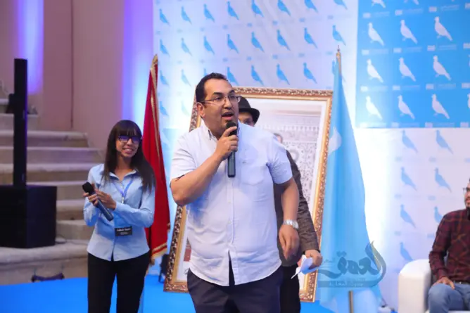 بنسليمان يكسر حاجز “الحْشمة” ويتكلم لأول مرة تحت جناح “الحمامة”: لن نضيع الوقت في الرد