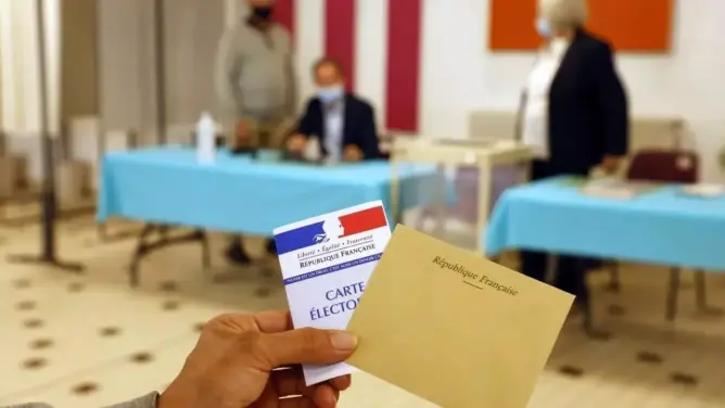 اليمين المتطرف وحزب ماكرون يمنيان بالهزيمة في الانتخابات الاقليمية الفرنسية