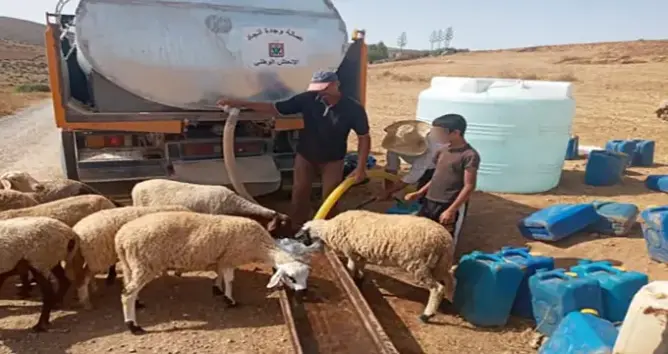 تزويد ساكنة العالم القروي بالماء الصالح للشرب