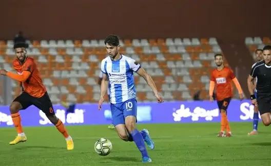 حالات طرد وعنصرية.. نهضة بركان يتغلب على اتحاد طنجة في مباراة متوترة