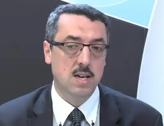 نقابات الطرق السيارة تثور على بنعزوز وتستنكر تبديد الأموال العمومية في صفقات مشبوهة