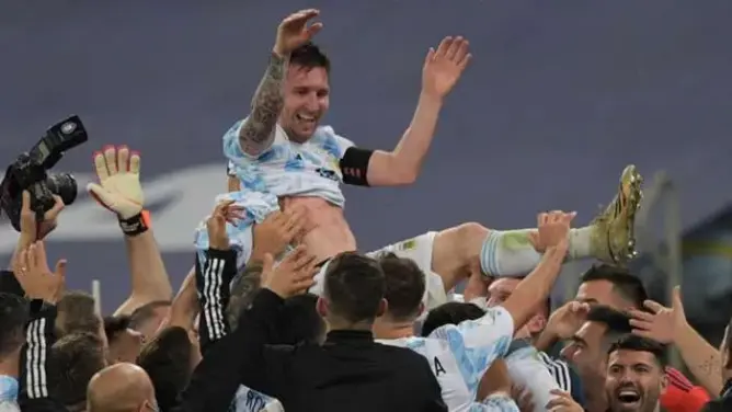 للمرة الـ15 في تاريخه..المنتخب الأرجنتيني يتوج بطلا لـ “كوبا أمريكا”