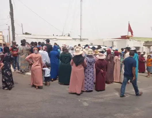 ساكنة جماعة عرباوة بالقنيطرة تشتكي الانقطاع المستمر لمياه الشرب