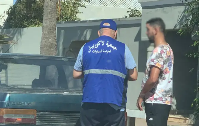 بيضاويون يطالبون بمواصلة تشديد المراقبة على ممتهني “حراسة السيارات”