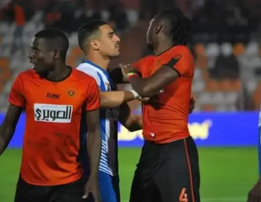 العنصرية ضد دايو .. عقوبات بالجملة على لاعبي ومسيري اتحاد طنجة
