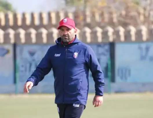 المغرب التطواني ينهي خدمات “الدريدب” ويعين بدله مدربا إسبانيا