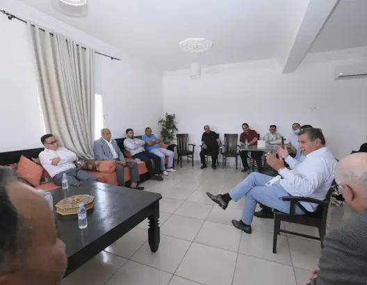 أخنوش يجتمع بوكلاء لوائح غرفة التجارة والصناعة لجهة مراكش آسفي