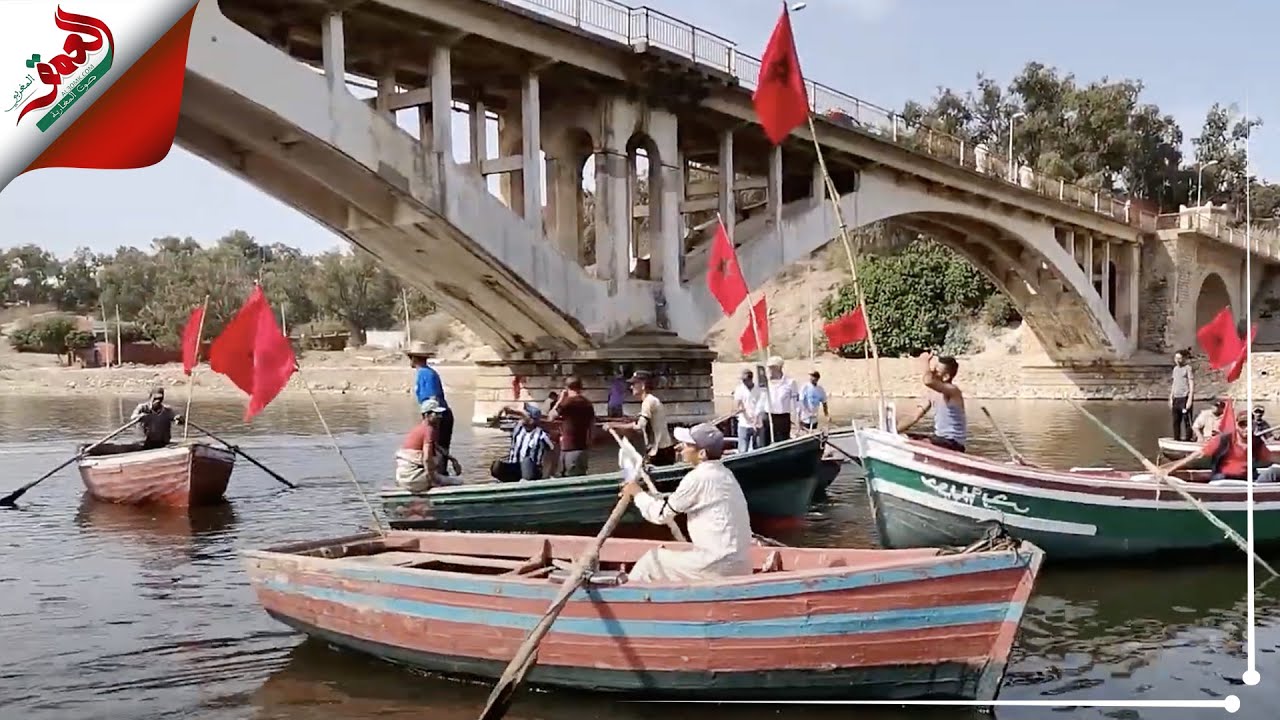 كارثة بيئية تهدد مصدر قوتهم.. أصحاب القوارب بأزمور يخرجون في "مسيرة الغضب" (فيديو)