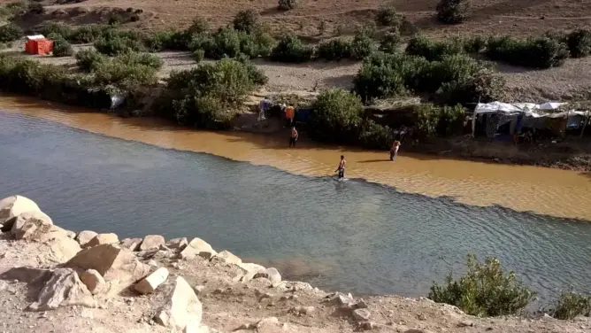 كلّف 6 مليارات .. الحكومة: “الطريق السيار المائي” سينتهي هذا الصيف