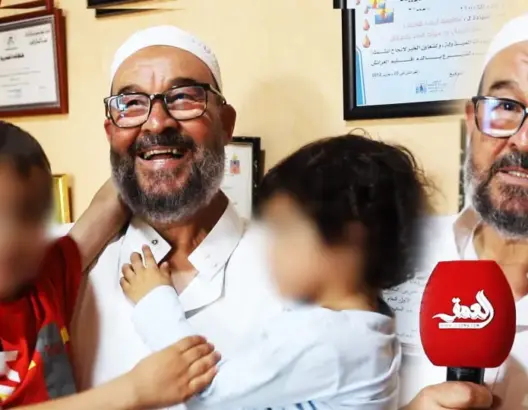 بعد عودة طفلين مغربيين من سوريا.. تنسيقية تناشد الملك التدخل لإنهاء معاناة العالقين بتركيا