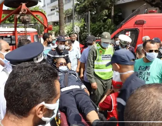 السلطات الأمنية تمنع وقفة احتجاجية لأصحاب الطاكسيات بالبيضاء(فيديو)