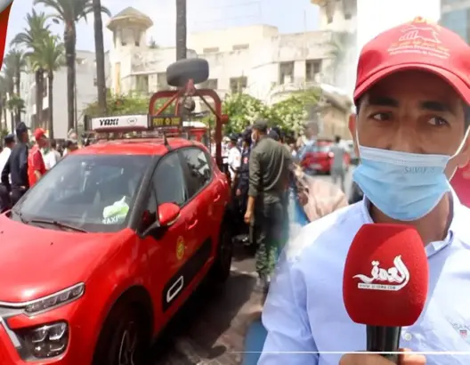 سائقو سيارات الأجرة بالبيضاء يواصلون الإحتجاج بسبب قرار تقليص عدد الركاب