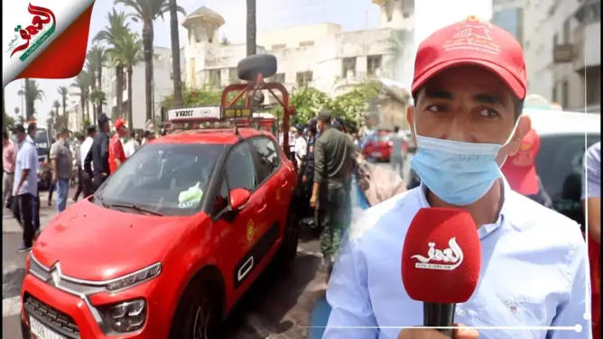 سائقو سيارات الأجرة بالبيضاء يواصلون الإحتجاج بسبب قرار تقليص عدد الركاب